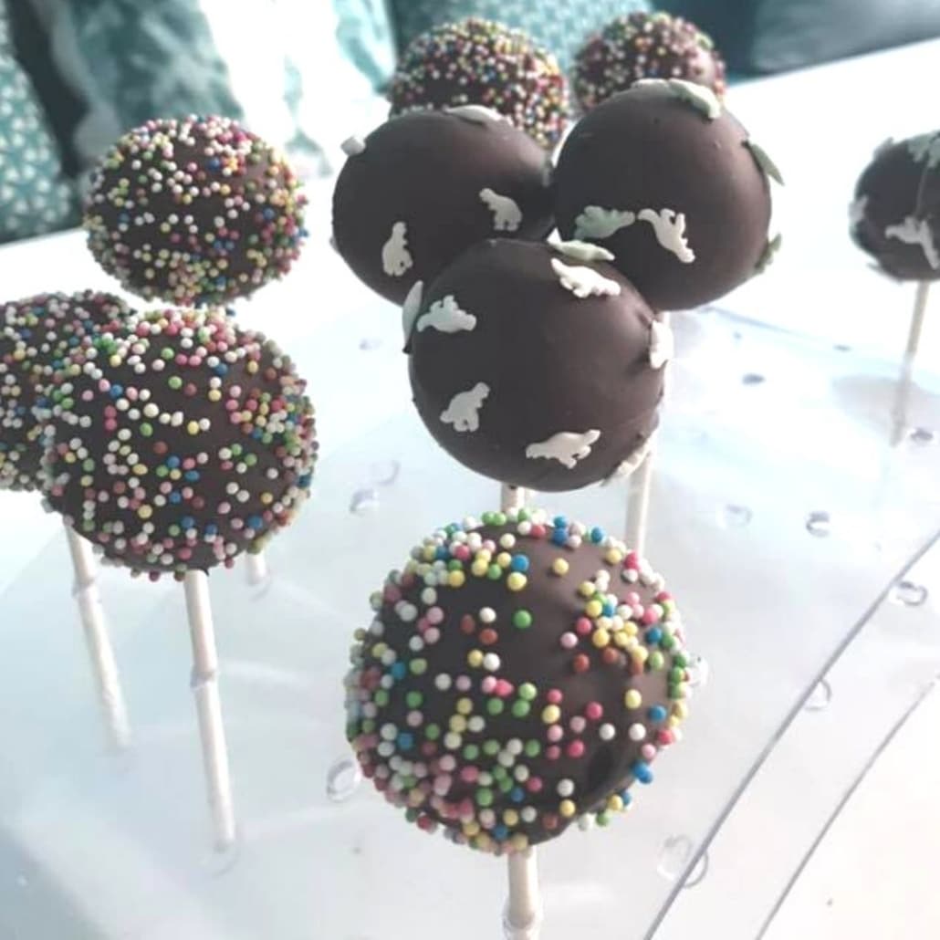 More sweets | Chocolate, Cake Pops, Cupcakes | AweSum Cakes