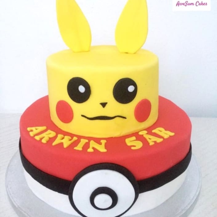 pikachu cake