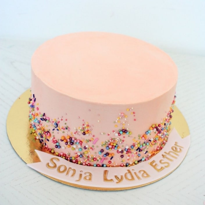 pink cake